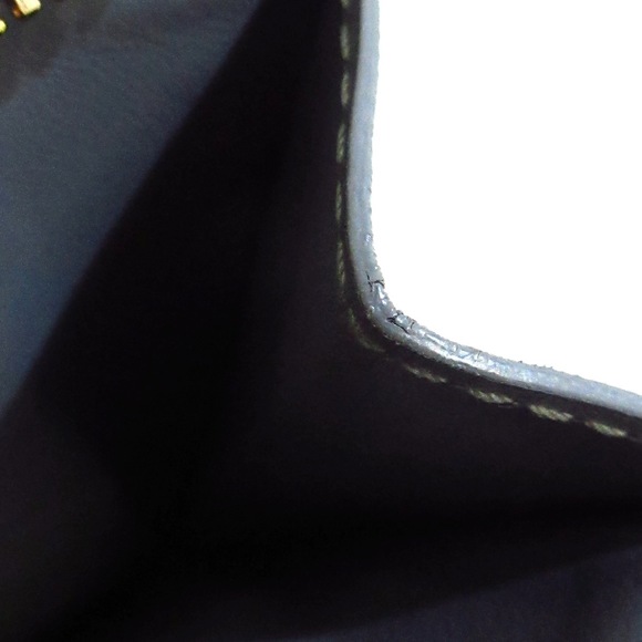 BOTTEGA VENETA Cassette Wallet - Picture 8 of 9